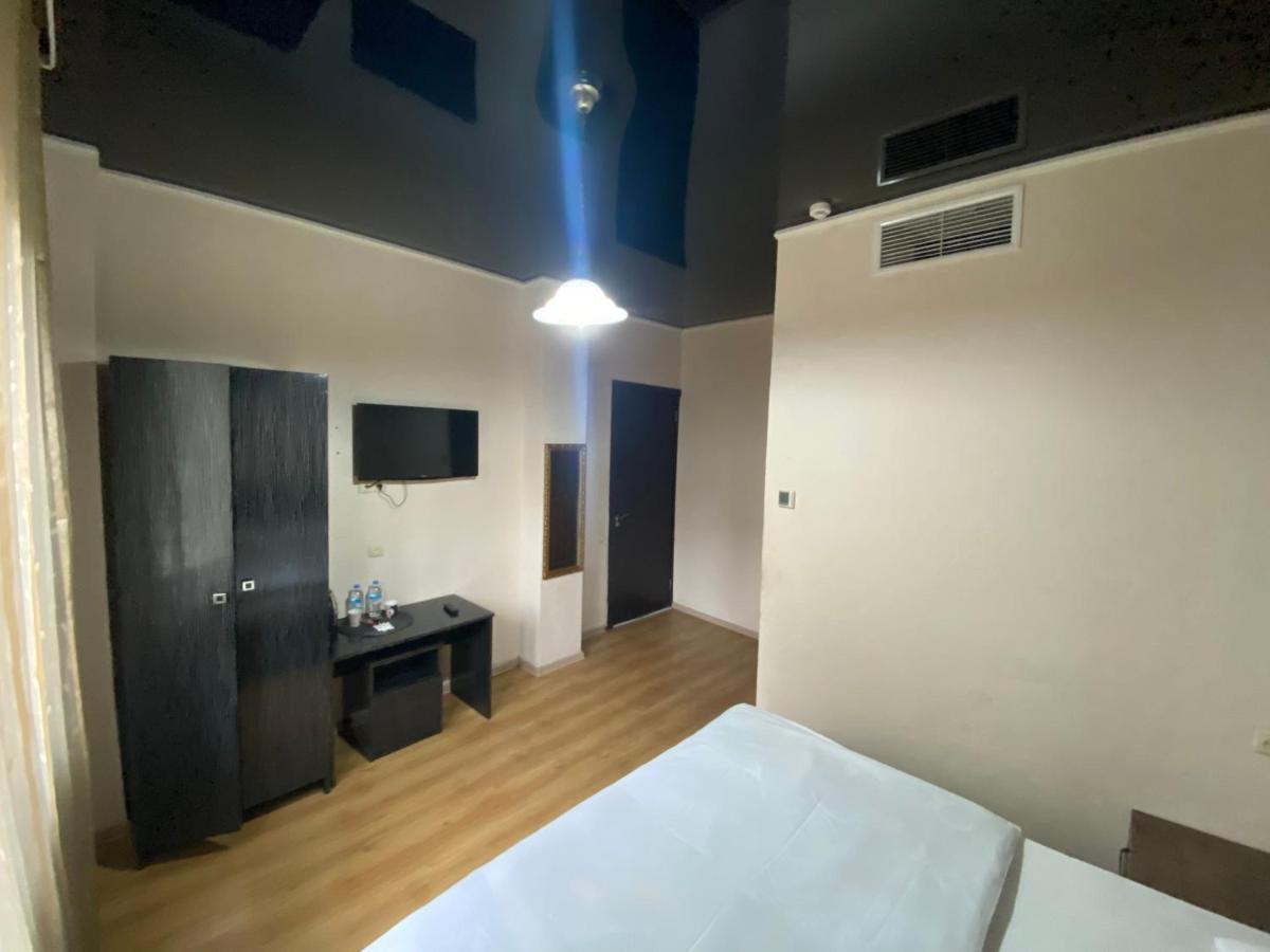 Hotel My Rose Μπατούμι Εξωτερικό φωτογραφία