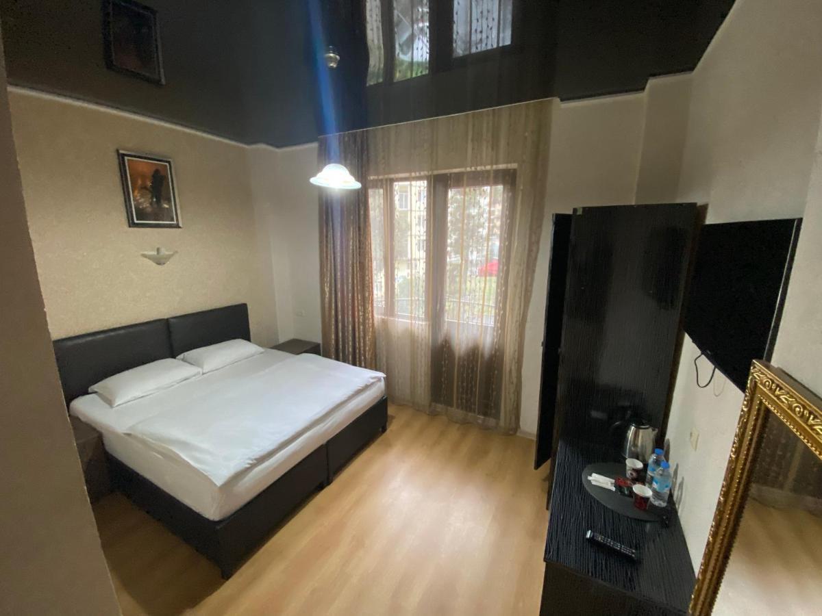 Hotel My Rose Μπατούμι Εξωτερικό φωτογραφία