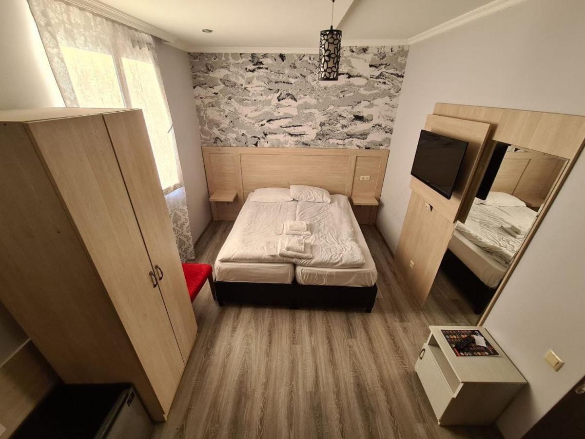 Hotel My Rose Μπατούμι Εξωτερικό φωτογραφία